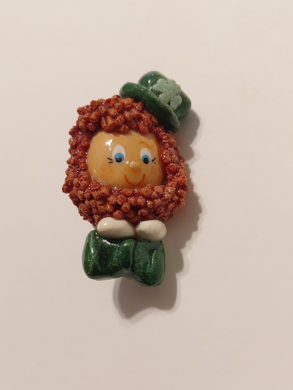 Vintage Spaghetti Ceramic St. Patrick's Day Leprechaun Brooch